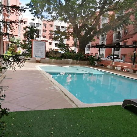 Condo Azur Suites B207 Near Airport, Netflix, Stylish, Cozy With Swimming Pool Lapu-Lapu City Eksteriør billede