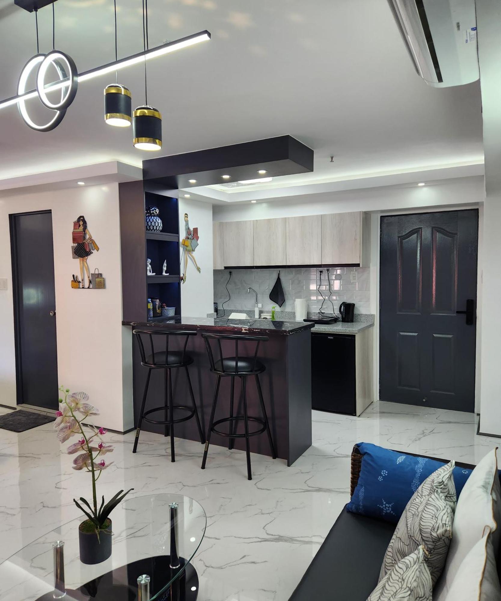 Condo Azur Suites B207 Near Airport, Netflix, Stylish, Cozy With Swimming Pool Lapu-Lapu City Eksteriør billede