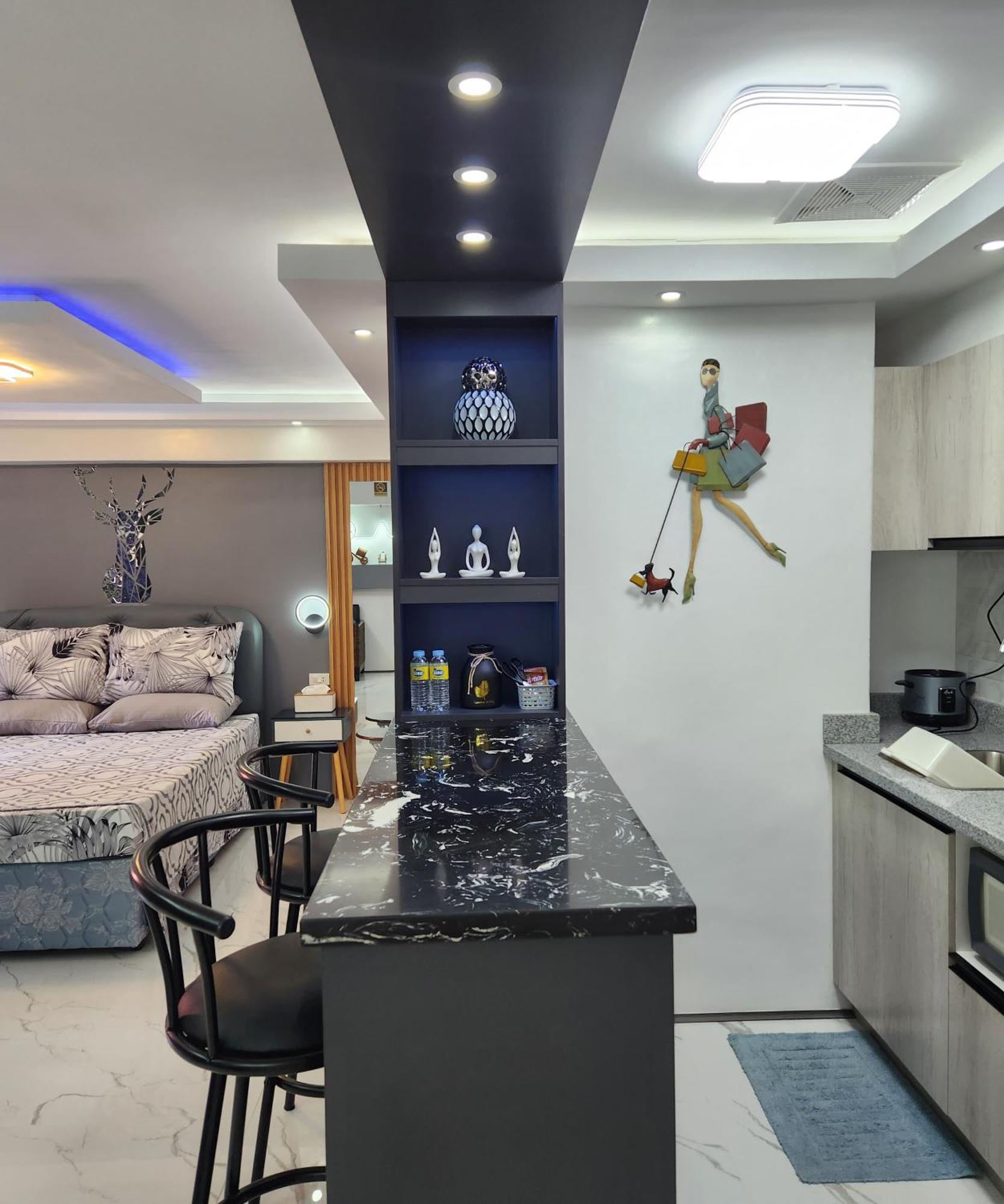 Condo Azur Suites B207 Near Airport, Netflix, Stylish, Cozy With Swimming Pool Lapu-Lapu City Eksteriør billede